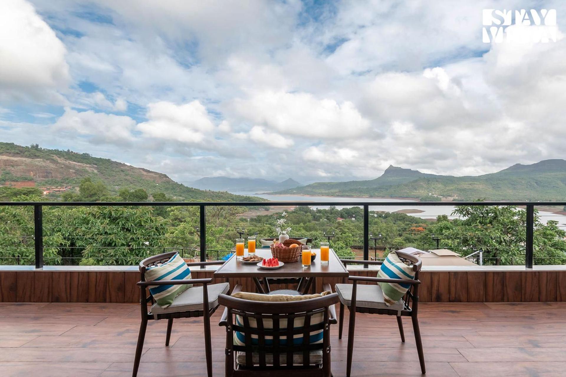 Stayvista At La Nirvana With Pool, Music Speaker & Indoor-Outdoor Game Lonavala Luaran gambar
