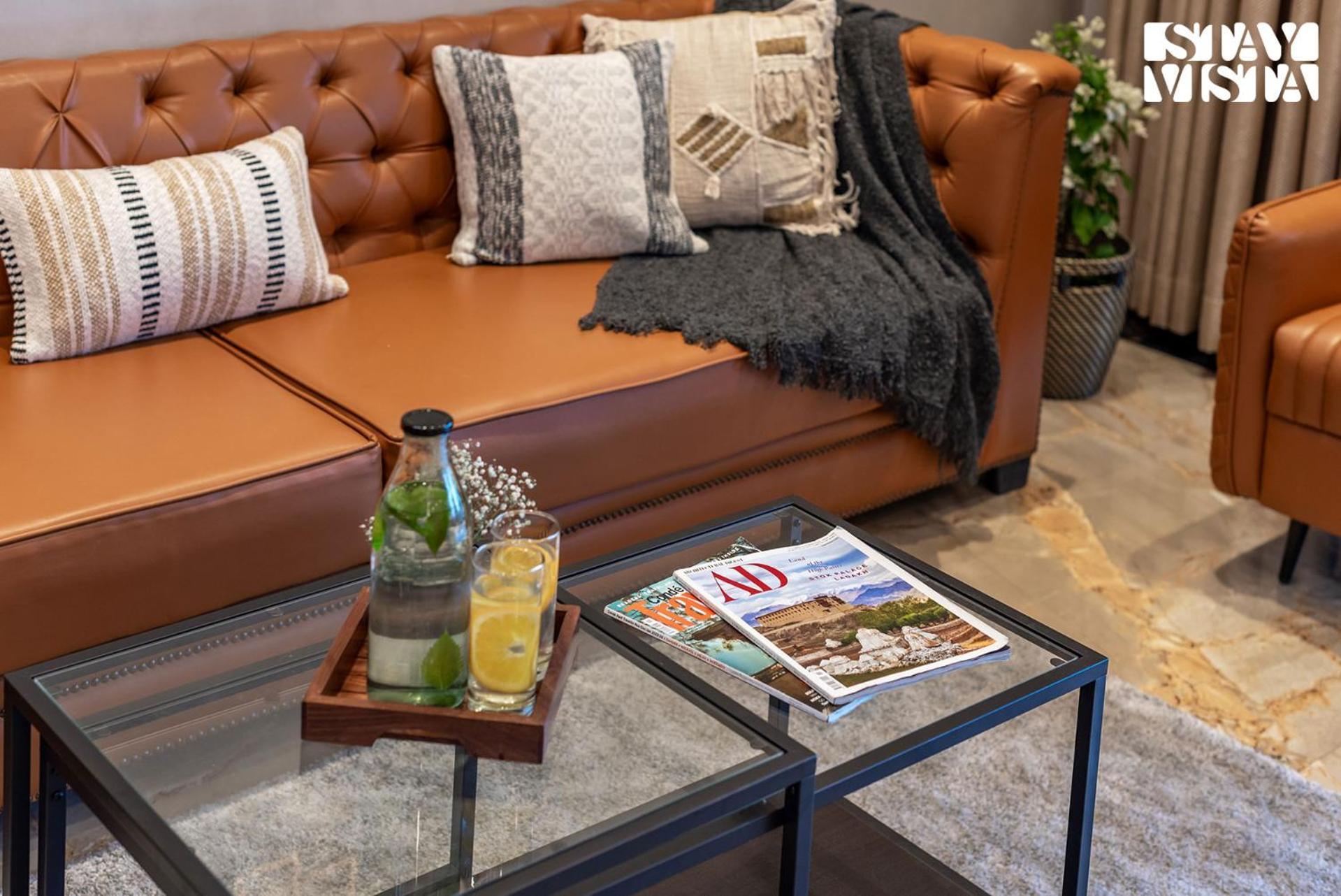 Stayvista At La Nirvana With Pool, Music Speaker & Indoor-Outdoor Game Lonavala Luaran gambar