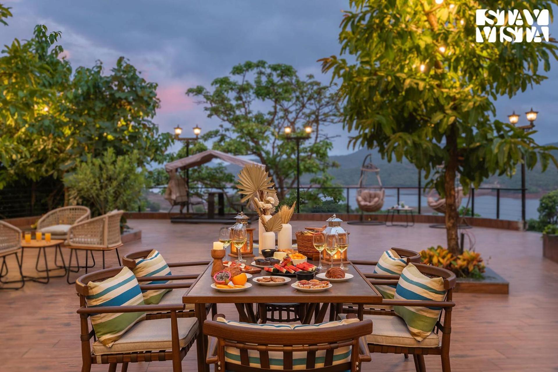 Stayvista At La Nirvana With Pool, Music Speaker & Indoor-Outdoor Game Lonavala Luaran gambar